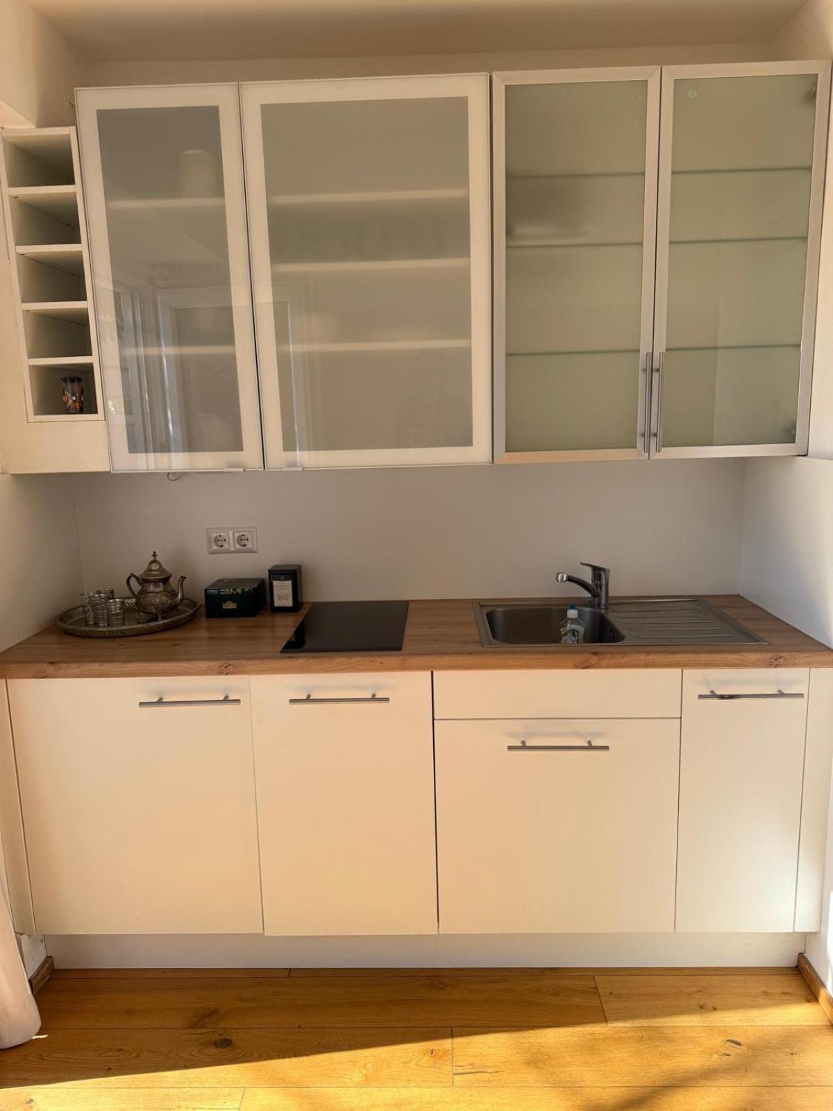 Apartment Cozy Studioapartment With Graden In Free Parking *